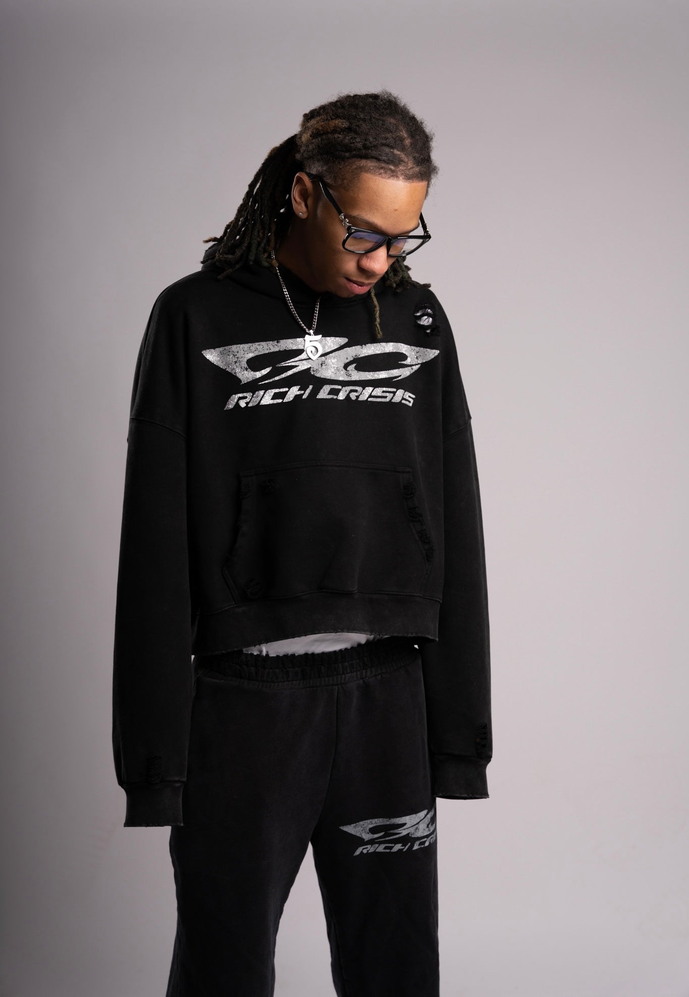 BLACK RC STATEMENT PULLOVER